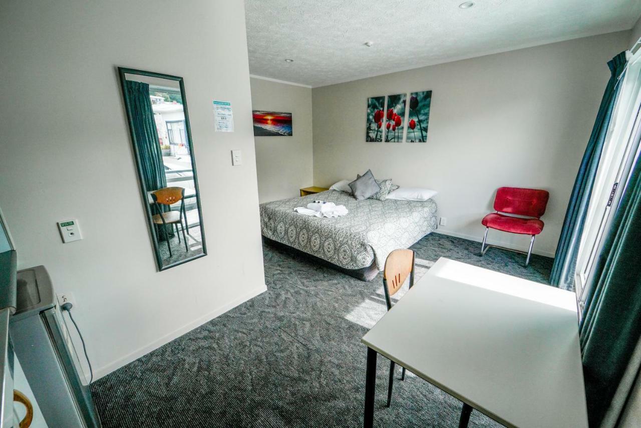 Хостел Paihia Ocean Club Екстер'єр фото
