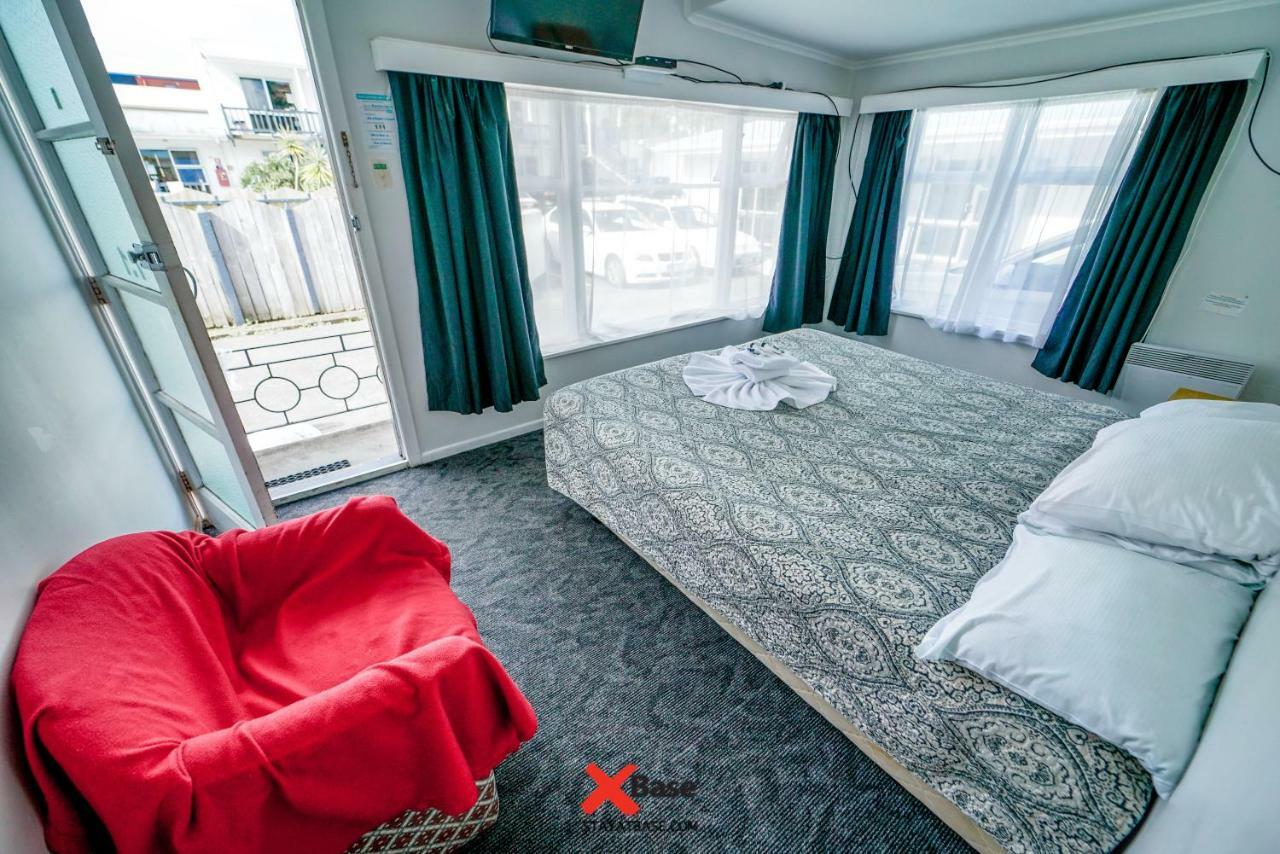 Хостел Paihia Ocean Club Екстер'єр фото