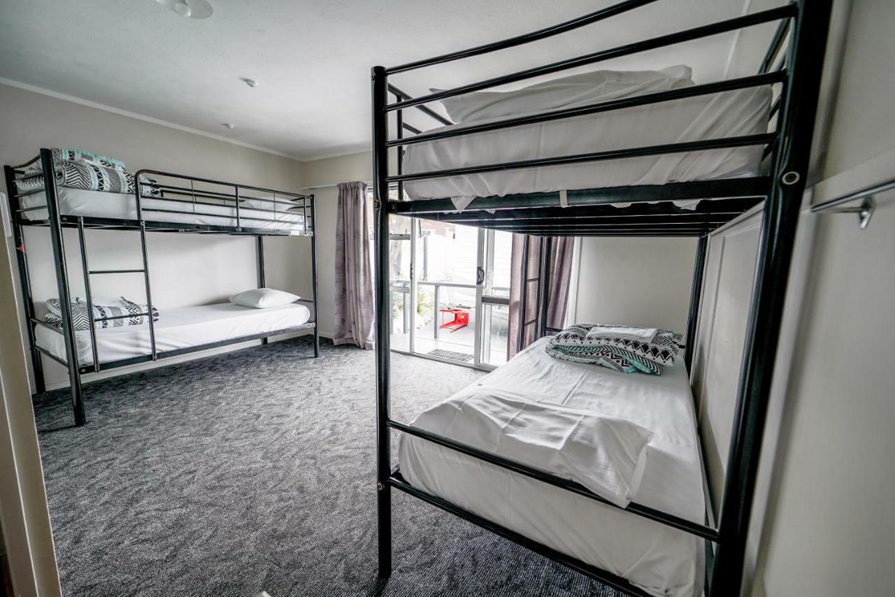 Хостел Paihia Ocean Club Екстер'єр фото