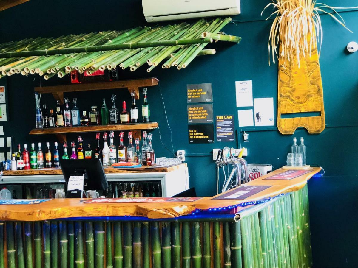 Хостел Paihia Ocean Club Екстер'єр фото